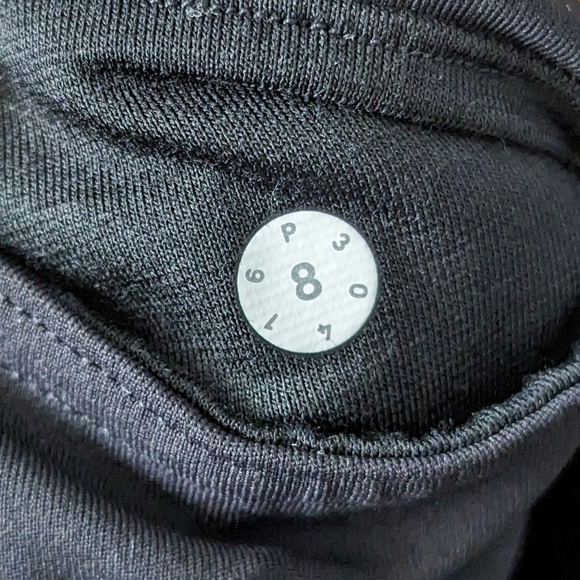 Lululemon leggings with mesh, 8, black - Picture 5 of 7